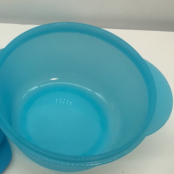 Tupperware Micro Flash  Container Round  Blue - Picture 5 of 5
